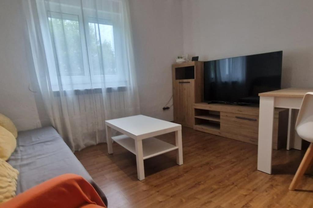 Apartamento En Oviedo 646A Kültér fotó