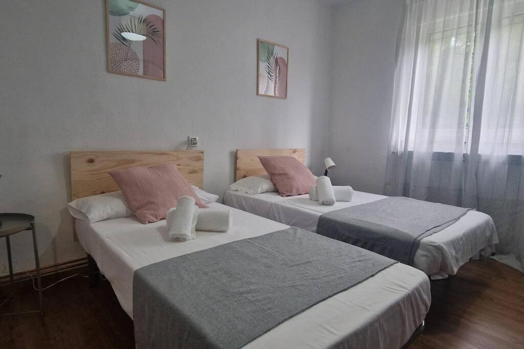 Apartamento En Oviedo 646A Kültér fotó